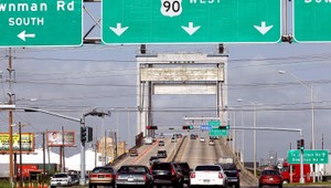 A vraj sme nezodpovední! V Kalifornii sa jazdí bez vodičáku!