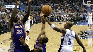 NBA: Utah zastavil šnúru San Antonia, Oklahoma na čele západu