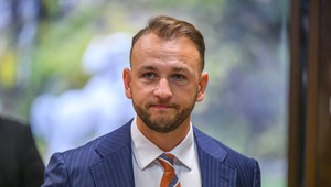 Šutaj Eštok: Na svoje odvolávanie prinesiem tortu aj detské šampanské