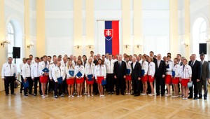 USA Today. Papierové predpoklady = 6 kovov pre Slovensko