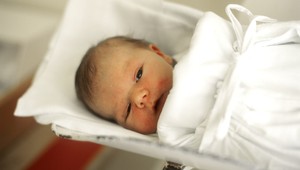 Aj slovenskí lekári pomohli porodiť žene s odumretým mozgom