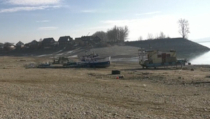 Pohľad, aký tu nebol roky: Liptovská Mara a Orava majú kriticky málo vody