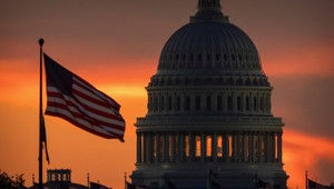 Nefungujúce úrady v USA vplývajú na celý svet. Profit z neho ale môže mať pornografický priemysel