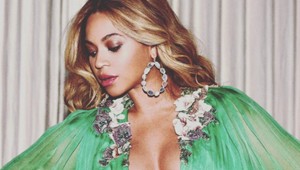 Fotiek tehotnej Beyoncé nikdy nie je dosť. Alebo áno?