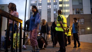 V Londýne evakuovali 800 domácností