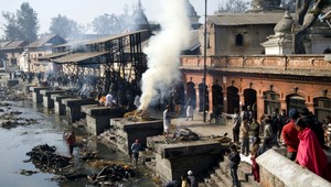 Svätí muži. Proti sexuálnej túžbe fajčia hašiš