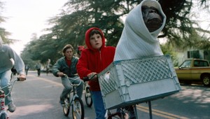 Detská filmová hviezda skončila v base!