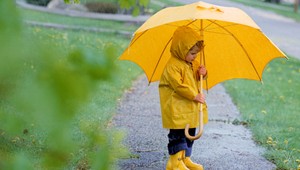 SHMÚ varuje pred búrkami