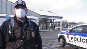 Na niektorých policajných uniformách pribudli kamery. Pozrite sa, na čo všetko budú slúžiť