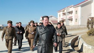 Ako naložiť s Kimom? Juhokórejského prezidenta čakajú výzvy doma aj v zahraničí