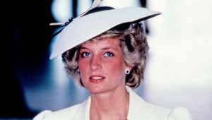 Zosnulá princezná Diana dáva dokopy svojich synov. William a Harry sa pre TOTO opäť spojili!