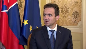 Terajší ministri sa presunú k svojej pôvodnej práci. Čo spraví súčasný premiér Ľudovít Ódor?