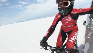 Najvyššia rýchlosť na bicykli: 296 kilometrov za hodinu