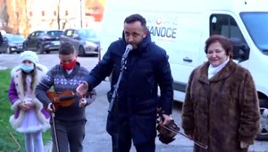 Darované Vianoce: Okrem darov dostalo oddelenie infekčnej kliniky aj prekvapenie