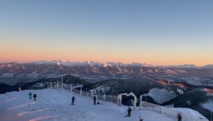 Slnečno a mrazivo. Konečne deň, ktorý potešil prevádzkovateľov našich zimných stredísk