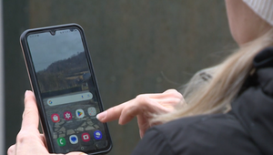 Austrália pripravuje svetový unikát. Chce zakázať sociálne siete mladším ako 16 rokov