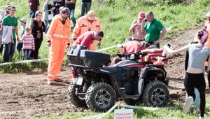 Dramatické motokrosové preteky na Myjave. Zranil sa český jazdec