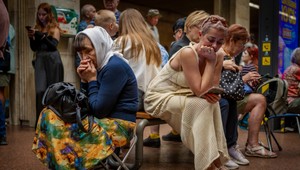 1287. deň na Ukrajine: Drony zničili obchodné centrum, zranené bolo aj dieťa