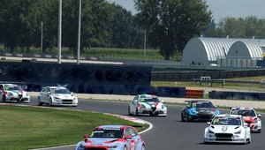 Poľský fanúšik našiel ukradnuté závodné auto podľa zvuku motora