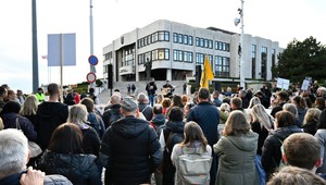 Kto sa chystá 17. novembra štrajkovať? Prieskum ukázal, voliči ktorej strany sú najaktívnejší