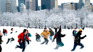 Na New York sa rúti najhoršia snežná búrka histórie