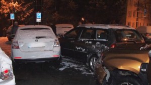 Zdemoloval päť áut a potom za volantom zaspal. Vodič mal v krvi viac ako 2,5 promile