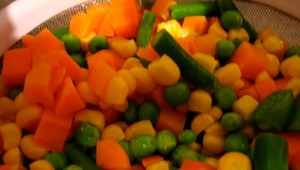 Nebezpečná baktéria v mrazenej zelenine. Známe obchodné reťazce ju sťahujú z trhu