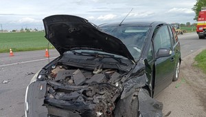 Vážna nehoda na juhu Slovenska. Zranené sú aj deti