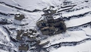 Desiatky ľudí zahynuli pod lavínou