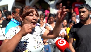 Bežný policajný zákrok v rómskej osade sa skončil zraneniami mužov zákona