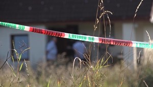 V rodinnom dome našli mŕtvu ženu. Údajne ju zabil jej vlastný manžel