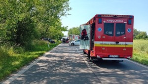 Súd poslal do väzby vodiča, ktorý pri úteku pred políciou zabil manželov