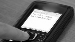 Je vami posadnutý, vyhráža sa vašou smrťou. Polícia je u nás bezmocná