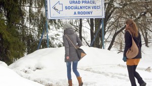 Nezamestnaný Slovák je na úrade práce evidovaný v priemere 2,5 roka