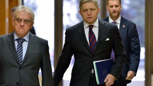 Rozpútal sa ostrý politický boj okolo druhého piliera