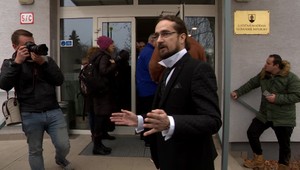 Vydavateľa časopisu Zem a Vek uznali za vinného. Súd mu vymeral 4000 eur pokutu