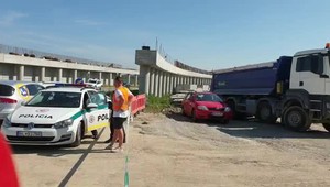 Posledné testy objavili na stavbe D4R7 azbest. Rezort dopravy chystá opatrenia