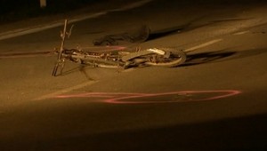 Komárňan spadol z bicykla. Vodiči si ho nevšimli, zomrel