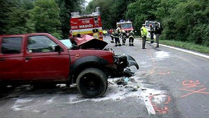 Zrážka autobusu a auta vzala život mladému vodičovi (†27)