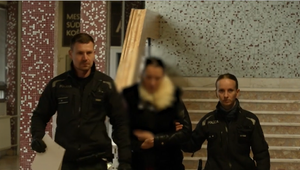 Žena, ktorá bodla svojho manžela do hrude, si vypočula rozhodnutie o väzbe