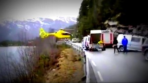 Parádna záchranná akcia. Vrtuľník pristál na zvodidlách