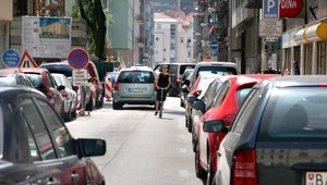 Do centier bez áut alebo s plnou peňaženkou!