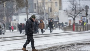 Blaznivé aprílové počasie prinesie sneh. Pripravte sa aj na vietor