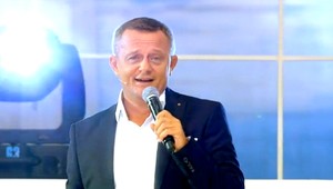 Moderátor Vilo Rozboril má náročné obdobie! Prechádza viacerými zmenami