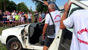 Ľudský život môže zachrániť aj laik. Potrebuje na to prístroj, ktorých počty aj vďaka záchranárom stúpajú