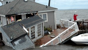 Hurikán Irene má na konte najmenej 40 obetí