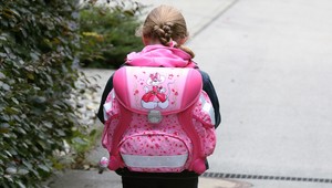 Rodičia prvákov, pripravte si peňaženky. Koľko vás môžu stáť školské pomôcky?