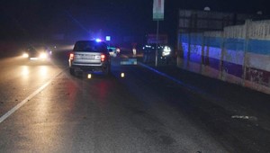 23-ročný chodec neprežil zrážku s osobným autom. Zraneniam podľahol priamo na mieste