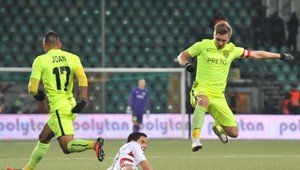 Žilina naďalej suverénna, zdolala aj majstrovský Trenčín