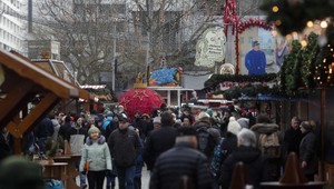 Reportér TV JOJ Rasťo Striško z Berlína: Trh, na ktorý vpálil kamión, otvorili